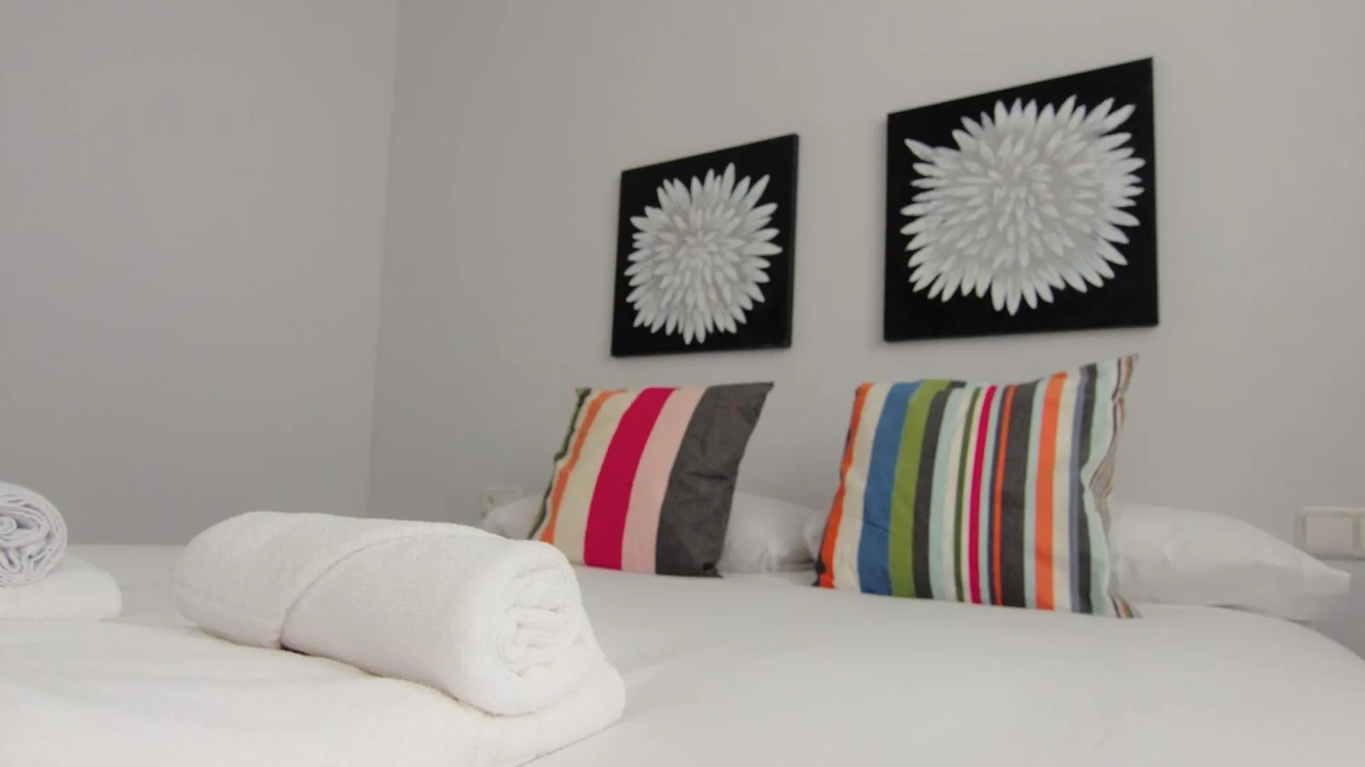 Rentalsevilla El Rincon De La Alameda De Hercules Apartment Seville